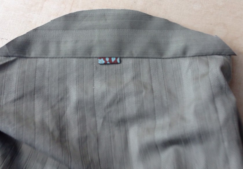 Trim the sleeve head to the same size/shape as the original underneath.