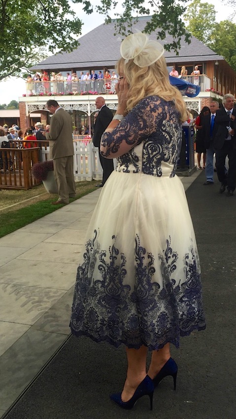 #peoplewatching #ladiesday 761