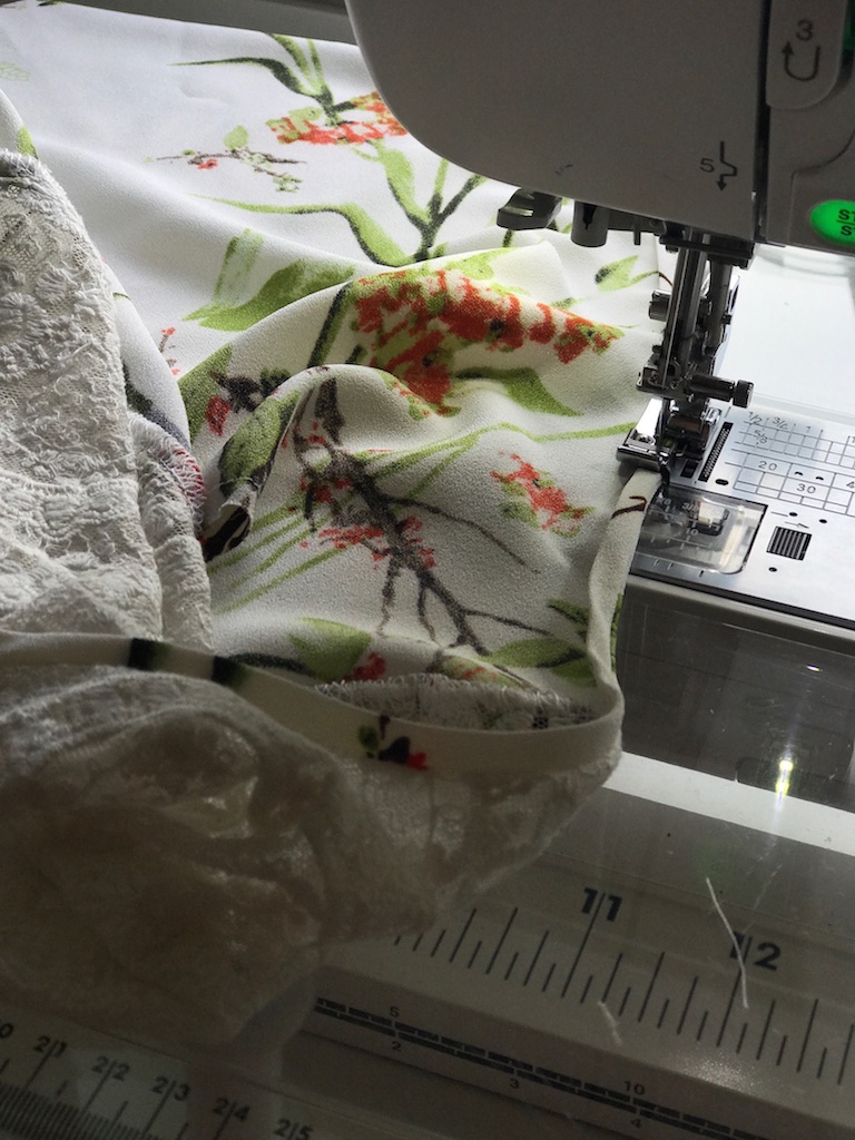 #M7577 #thimberlina #mccalls7577 #playsuit #jumpingintojune13