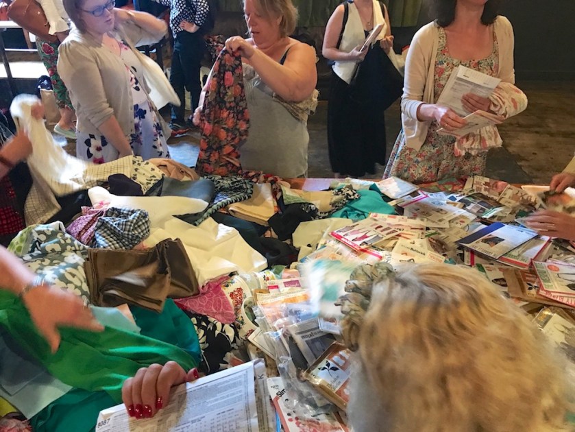 #sewupnorth #thimberlina #sewingmeetup #fabricshopping11